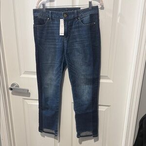 Stylish Indigo Women's Cropped Jeans